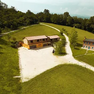 Nikolas' Valley , Cornuda Italien